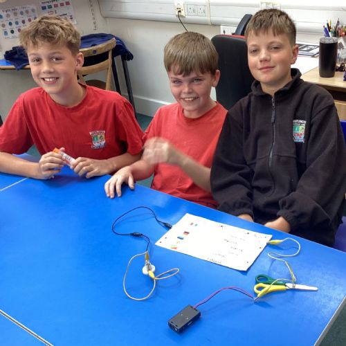 Electrical circuit quiz gameboard