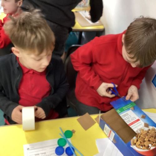 Term 3 - Week 4 - DT - Making balloon powered cars with our buddies